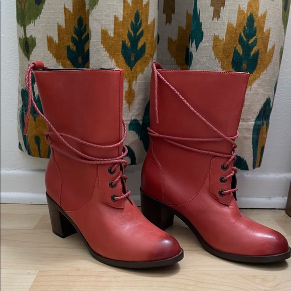 Wolverine Shoes - Wolverine by Samantha Pleet Boots